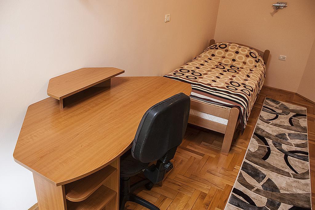 Apartments Skopje Downtown ภายนอก รูปภาพ